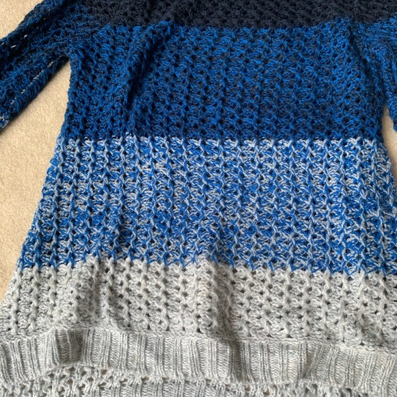 Women’s sweater - Picture 2 of 10